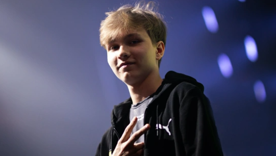 边路突破 边路突破